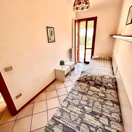 Prázdninový dům Rosa Con Giardino Marcelli